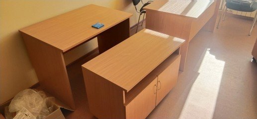 Стол и тумба под оргтехнику для офиса